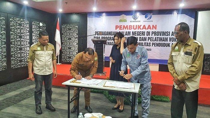 MoU dengan Disnakermobduk Aceh, PT Harum Jaya Siap Terima Pekerja Magang